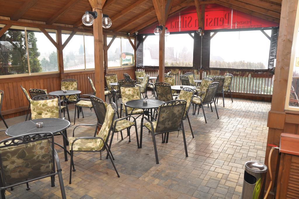 Pension & Restaurant Silma With Wellness Rychvald Exterior foto