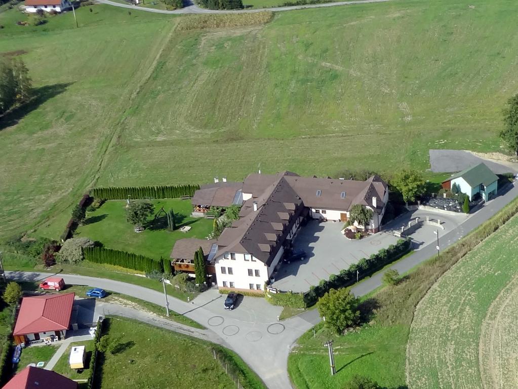 Pension & Restaurant Silma With Wellness Rychvald Exterior foto